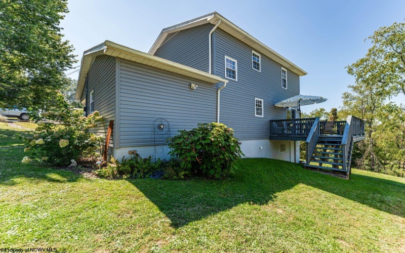 39 Eden Church Road, Morgantown, West Virginia 26508, 4 Bedrooms Bedrooms, 7 Rooms Rooms,2 BathroomsBathrooms,Single Family Detached,For Sale,Eden Church,10161468