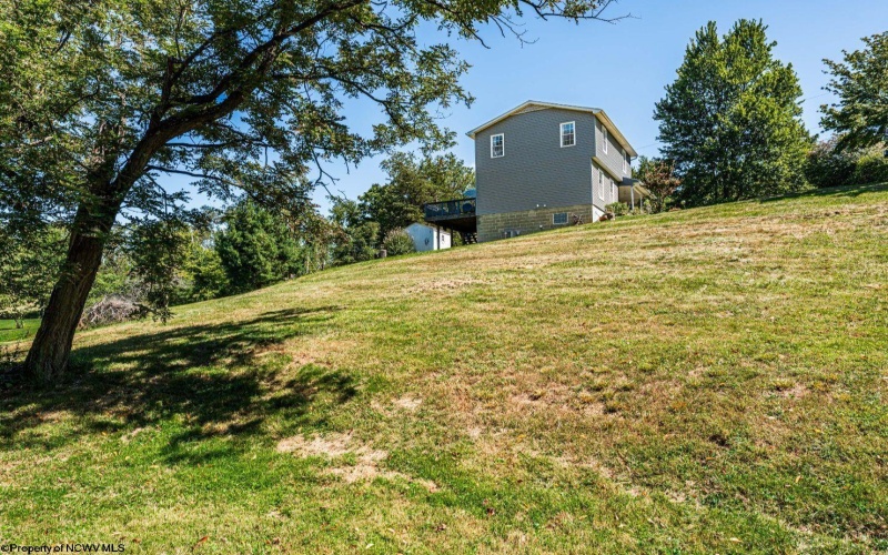 39 Eden Church Road, Morgantown, West Virginia 26508, 4 Bedrooms Bedrooms, 7 Rooms Rooms,2 BathroomsBathrooms,Single Family Detached,For Sale,Eden Church,10161468