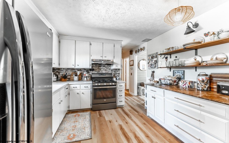 39 Eden Church Road, Morgantown, West Virginia 26508, 4 Bedrooms Bedrooms, 7 Rooms Rooms,2 BathroomsBathrooms,Single Family Detached,For Sale,Eden Church,10161468