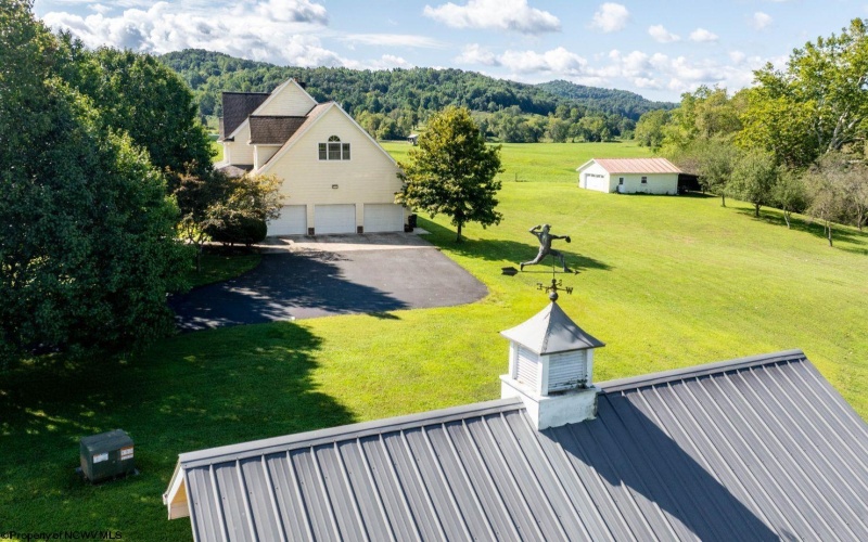 12120 Buckhannon Pike, Lost Creek, West Virginia 26385, 5 Bedrooms Bedrooms, 11 Rooms Rooms,3 BathroomsBathrooms,Single Family Detached,For Sale,Buckhannon,10161460