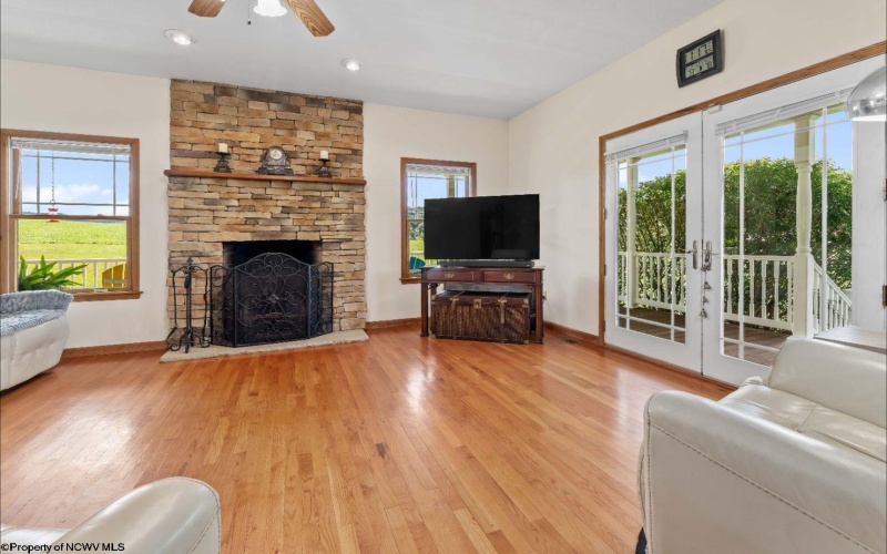 12120 Buckhannon Pike, Lost Creek, West Virginia 26385, 5 Bedrooms Bedrooms, 11 Rooms Rooms,3 BathroomsBathrooms,Single Family Detached,For Sale,Buckhannon,10161460