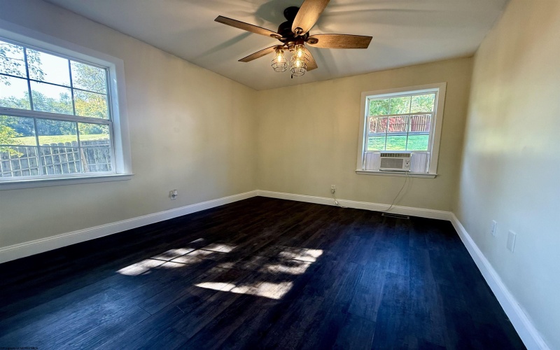 22 Clark Street, Rivesville, West Virginia 26588, 2 Bedrooms Bedrooms, 4 Rooms Rooms,1 BathroomBathrooms,Single Family Detached,For Sale,Clark,10159666