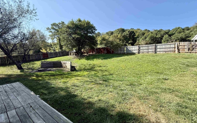 22 Clark Street, Rivesville, West Virginia 26588, 2 Bedrooms Bedrooms, 4 Rooms Rooms,1 BathroomBathrooms,Single Family Detached,For Sale,Clark,10159666