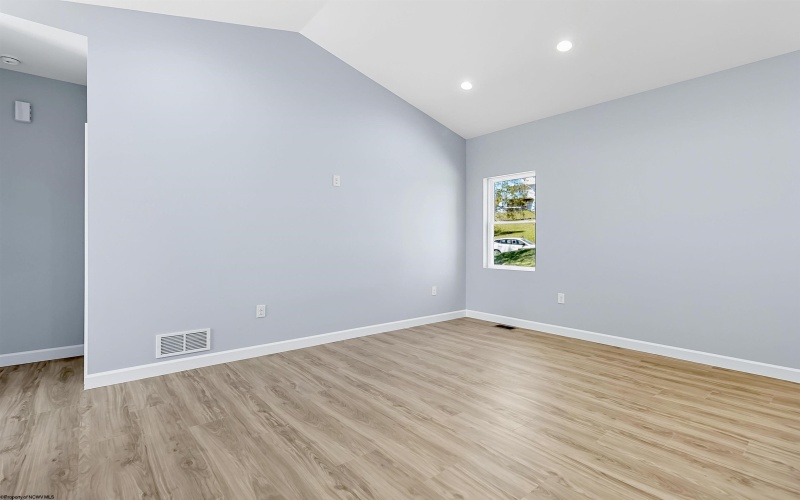 210 Josephine Drive, Morgantown, West Virginia 26508, 3 Bedrooms Bedrooms, 7 Rooms Rooms,2 BathroomsBathrooms,Single Family Detached,For Sale,Josephine,10161461