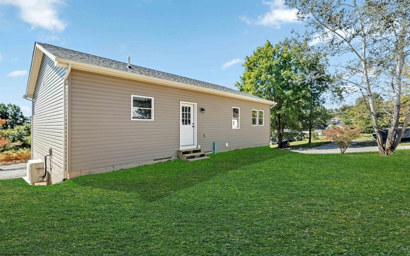 210 Josephine Drive, Morgantown, West Virginia 26508, 3 Bedrooms Bedrooms, 7 Rooms Rooms,2 BathroomsBathrooms,Single Family Detached,For Sale,Josephine,10161461