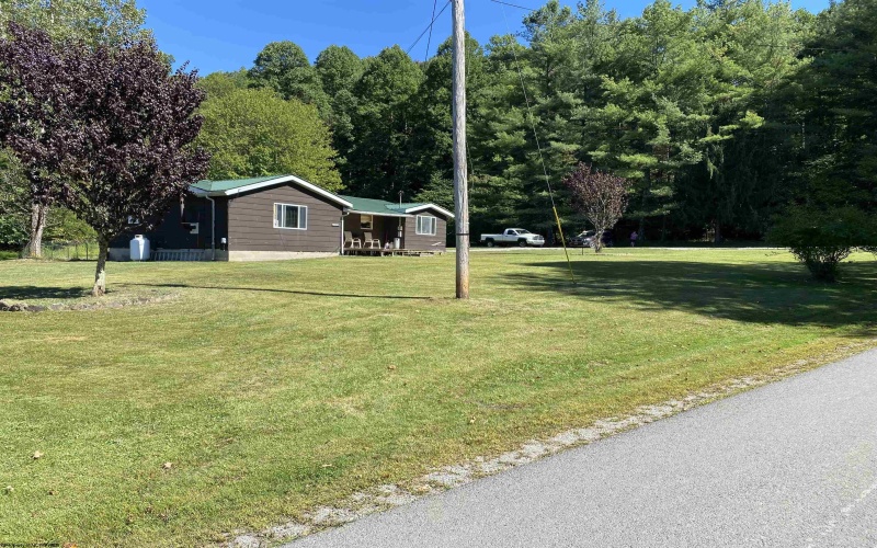 2447 Gaines Road, Rock Cave, West Virginia 26234, 4 Bedrooms Bedrooms, 7 Rooms Rooms,1 BathroomBathrooms,Single Family Detached,For Sale,Gaines,10161465