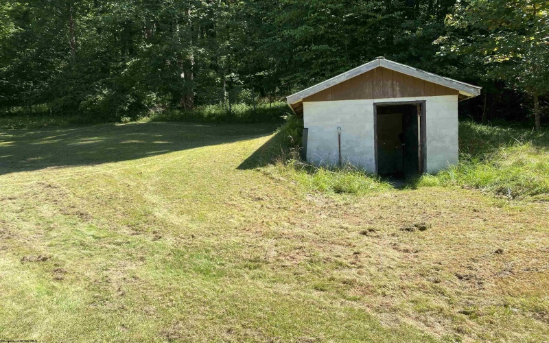 2447 Gaines Road, Rock Cave, West Virginia 26234, 4 Bedrooms Bedrooms, 7 Rooms Rooms,1 BathroomBathrooms,Single Family Detached,For Sale,Gaines,10161465