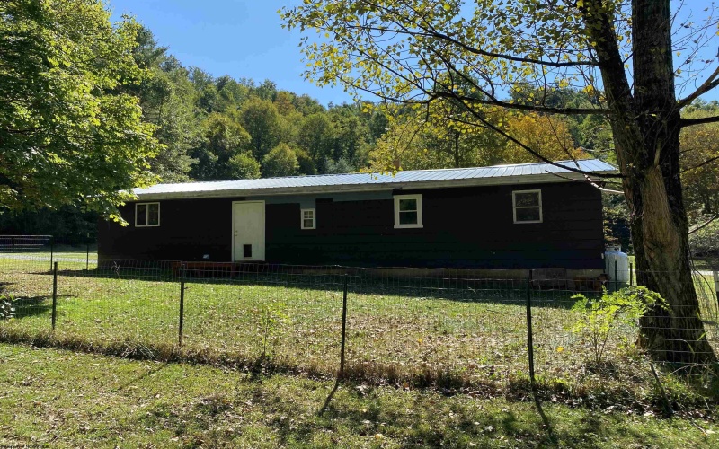 2447 Gaines Road, Rock Cave, West Virginia 26234, 4 Bedrooms Bedrooms, 7 Rooms Rooms,1 BathroomBathrooms,Single Family Detached,For Sale,Gaines,10161465