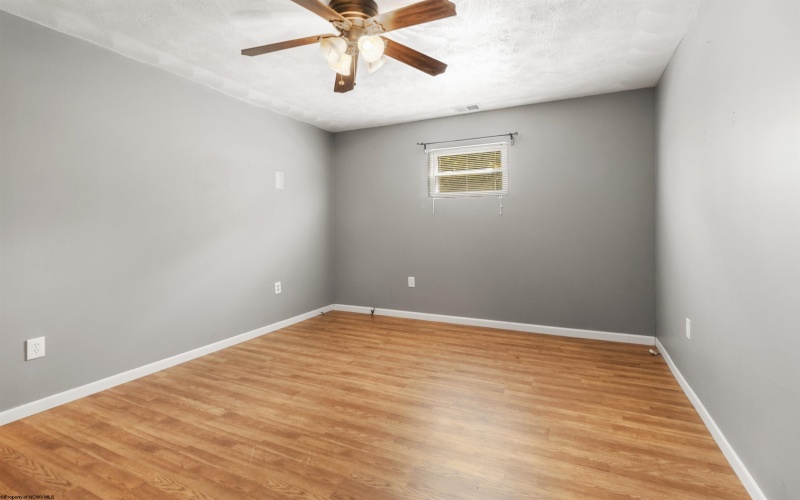 131 Hill View Terrace, Enterprise, West Virginia 26568, 4 Bedrooms Bedrooms, 9 Rooms Rooms,2 BathroomsBathrooms,Single Family Detached,For Sale,Hill View,10161480
