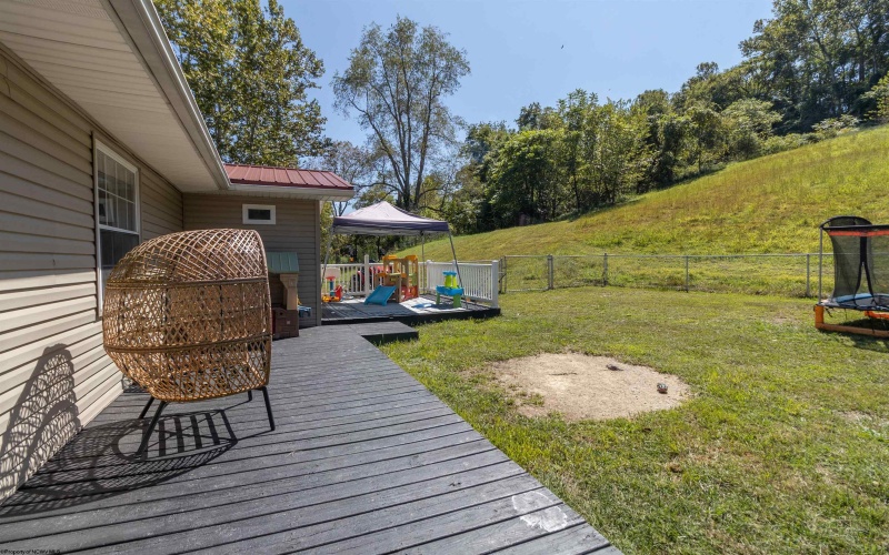 131 Hill View Terrace, Enterprise, West Virginia 26568, 4 Bedrooms Bedrooms, 9 Rooms Rooms,2 BathroomsBathrooms,Single Family Detached,For Sale,Hill View,10161480