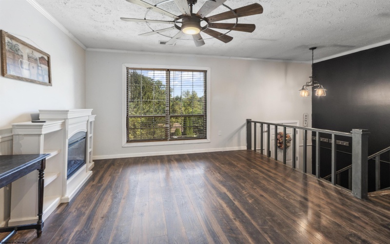 131 Hill View Terrace, Enterprise, West Virginia 26568, 4 Bedrooms Bedrooms, 9 Rooms Rooms,2 BathroomsBathrooms,Single Family Detached,For Sale,Hill View,10161480