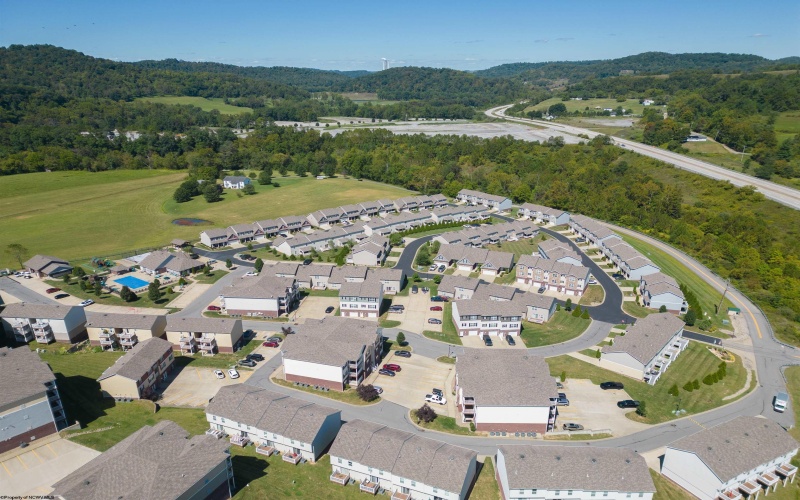 110 Sassafras Way, Bridgeport, West Virginia 26330, 3 Bedrooms Bedrooms, 8 Rooms Rooms,2 BathroomsBathrooms,Single Family Attached,For Sale,Sassafras,10161497