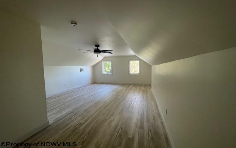 1410 Stewartstown Road, Morgantown, West Virginia 26505, 3 Bedrooms Bedrooms, 6 Rooms Rooms,2 BathroomsBathrooms,Residential Rentals,For Rent,Stewartstown,10161500