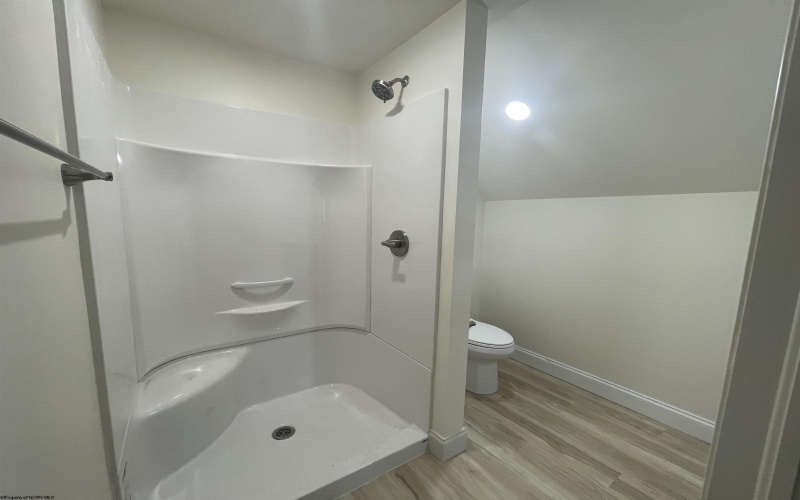 1410 Stewartstown Road, Morgantown, West Virginia 26505, 3 Bedrooms Bedrooms, 6 Rooms Rooms,2 BathroomsBathrooms,Residential Rentals,For Rent,Stewartstown,10161500