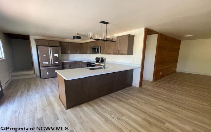 1410 Stewartstown Road, Morgantown, West Virginia 26505, 3 Bedrooms Bedrooms, 6 Rooms Rooms,2 BathroomsBathrooms,Residential Rentals,For Rent,Stewartstown,10161500