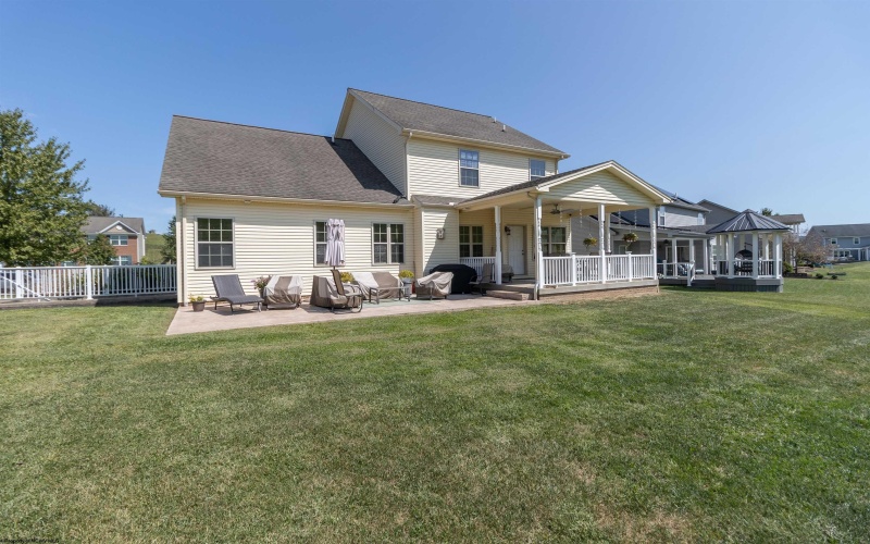 79 Bancroft Court, Bridgeport, West Virginia 26330, 4 Bedrooms Bedrooms, 8 Rooms Rooms,2 BathroomsBathrooms,Single Family Detached,For Sale,Bancroft,10161501