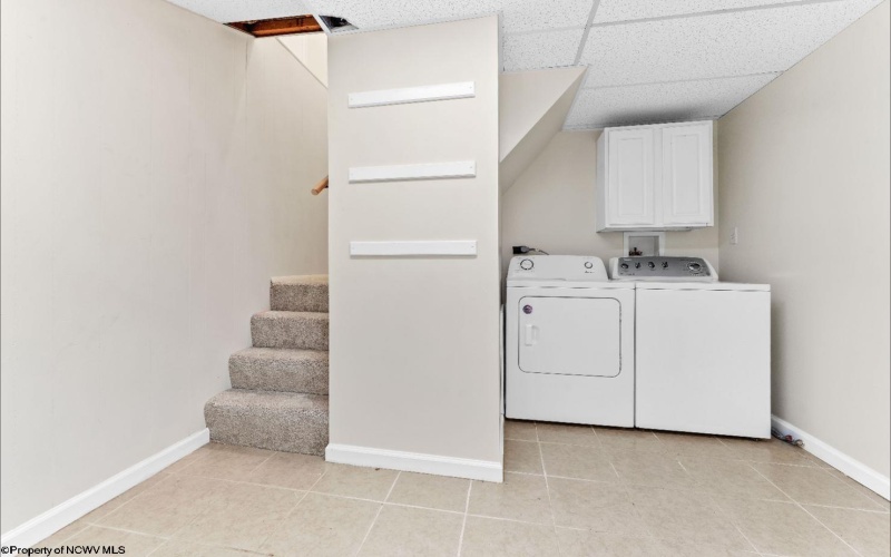 146 Hoffman Avenue, Morgantown, West Virginia 26505, 3 Bedrooms Bedrooms, 6 Rooms Rooms,2 BathroomsBathrooms,Single Family Detached,For Sale,Hoffman,10161499