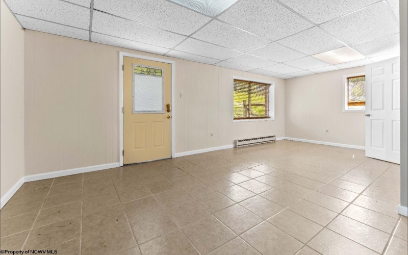 146 Hoffman Avenue, Morgantown, West Virginia 26505, 3 Bedrooms Bedrooms, 6 Rooms Rooms,2 BathroomsBathrooms,Single Family Detached,For Sale,Hoffman,10161499