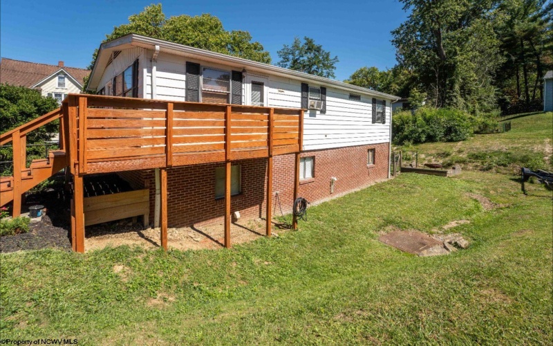 146 Hoffman Avenue, Morgantown, West Virginia 26505, 3 Bedrooms Bedrooms, 6 Rooms Rooms,2 BathroomsBathrooms,Single Family Detached,For Sale,Hoffman,10161499