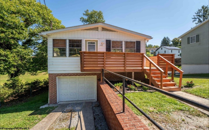 146 Hoffman Avenue, Morgantown, West Virginia 26505, 3 Bedrooms Bedrooms, 6 Rooms Rooms,2 BathroomsBathrooms,Single Family Detached,For Sale,Hoffman,10161499