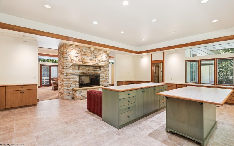 57 Sand Springs Drive, Davis, West Virginia 26260, 3 Bedrooms Bedrooms, 10 Rooms Rooms,3 BathroomsBathrooms,Single Family Detached,For Sale,Sand Springs,10161498