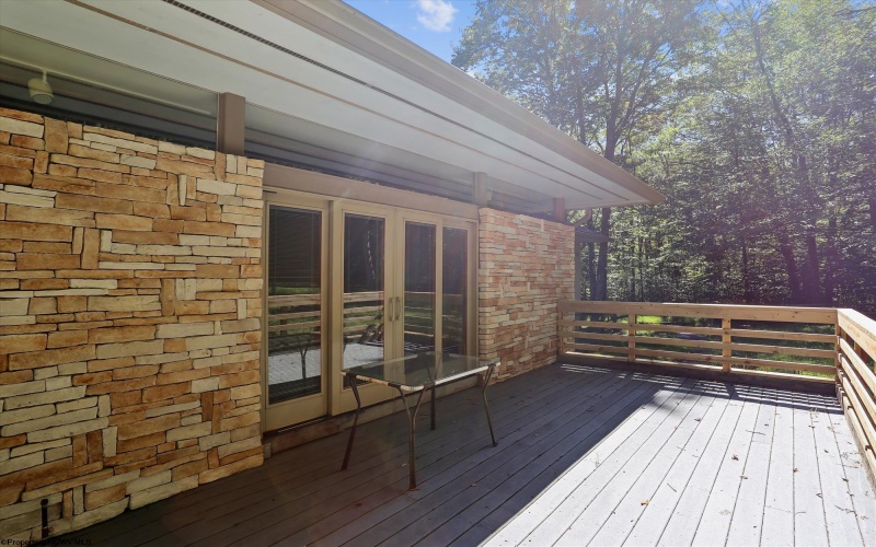 57 Sand Springs Drive, Davis, West Virginia 26260, 3 Bedrooms Bedrooms, 10 Rooms Rooms,3 BathroomsBathrooms,Single Family Detached,For Sale,Sand Springs,10161498