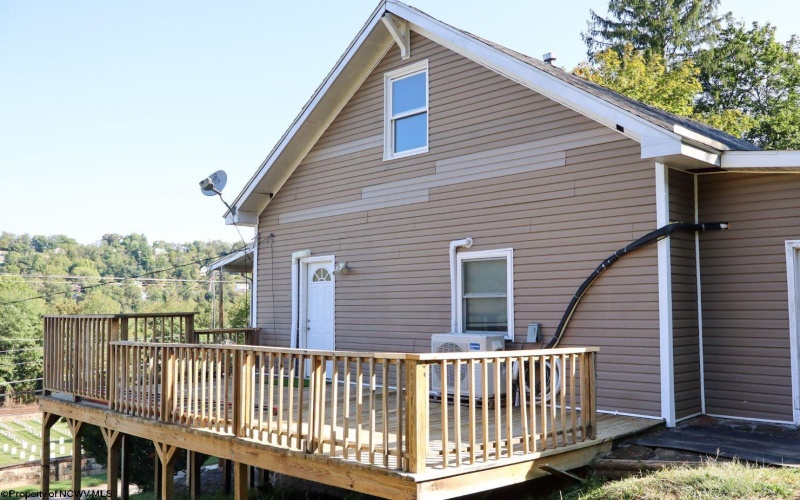 436 Walnut Street, Grafton, West Virginia 26354, 2 Bedrooms Bedrooms, 6 Rooms Rooms,1 BathroomBathrooms,Single Family Detached,For Sale,Walnut,10161486