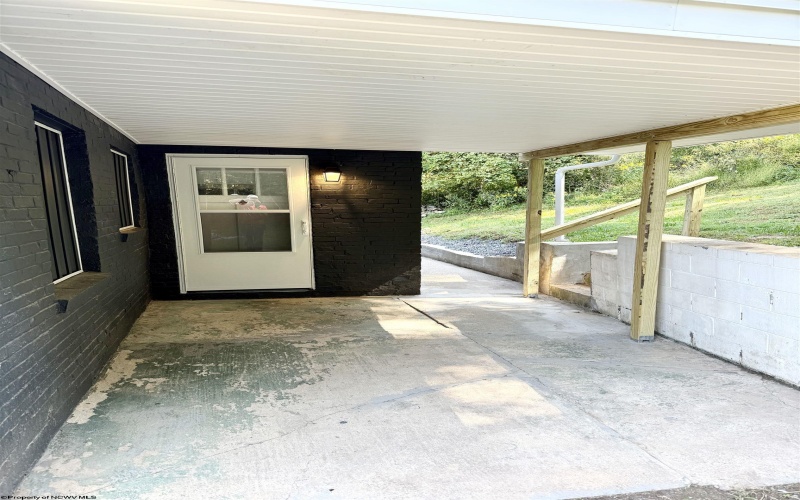 1523 Cabel Street, Fairmont, West Virginia 26554, 3 Bedrooms Bedrooms, 6 Rooms Rooms,1 BathroomBathrooms,Single Family Detached,For Sale,Cabel,10161526