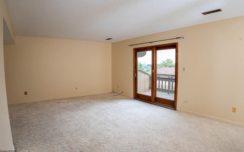 1230 Van Voorhis Road, Morgantown, West Virginia 26505, 3 Bedrooms Bedrooms, 6 Rooms Rooms,2 BathroomsBathrooms,Single Family Attached,For Sale,Van Voorhis,10161512