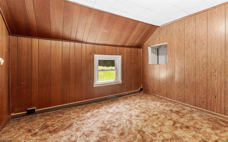 205 Pixler Hill Road, Morgantown, West Virginia 26508, 2 Bedrooms Bedrooms, 5 Rooms Rooms,1 BathroomBathrooms,Single Family Detached,For Sale,Pixler Hill,10161525