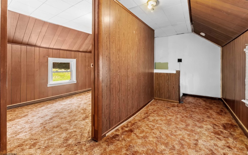 205 Pixler Hill Road, Morgantown, West Virginia 26508, 2 Bedrooms Bedrooms, 5 Rooms Rooms,1 BathroomBathrooms,Single Family Detached,For Sale,Pixler Hill,10161525