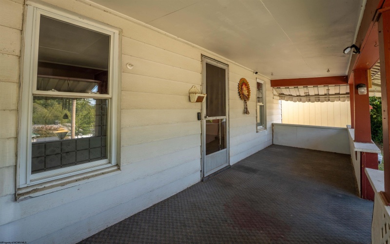 205 Pixler Hill Road, Morgantown, West Virginia 26508, 2 Bedrooms Bedrooms, 5 Rooms Rooms,1 BathroomBathrooms,Single Family Detached,For Sale,Pixler Hill,10161525