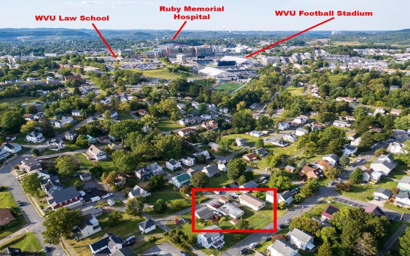 445 Center Street, Morgantown, West Virginia 26505, 3 Bedrooms Bedrooms, 5 Rooms Rooms,1 BathroomBathrooms,Single Family Detached,For Sale,Center,10161524