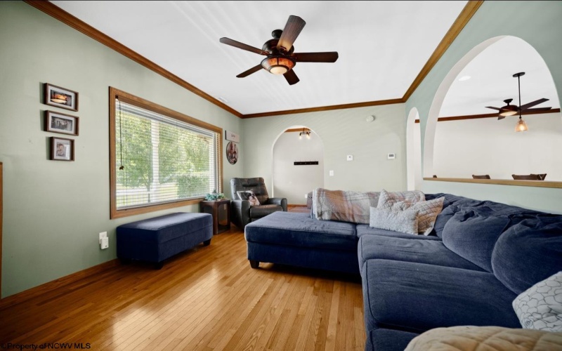 182 Beaver Lane, Fairmont, West Virginia 26554, 3 Bedrooms Bedrooms, 6 Rooms Rooms,2 BathroomsBathrooms,Single Family Detached,For Sale,Beaver,10161516