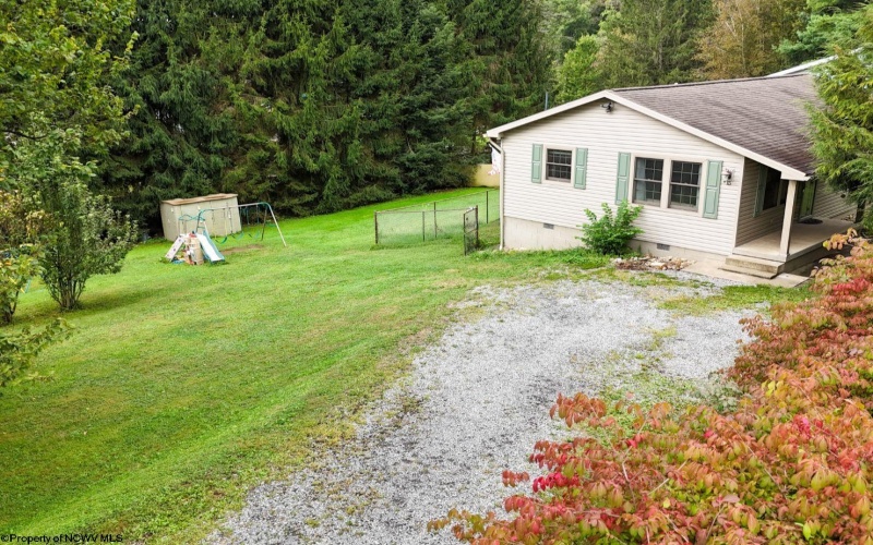 15 Molisee Road, Morgantown, West Virginia 26508, 3 Bedrooms Bedrooms, 5 Rooms Rooms,1 BathroomBathrooms,Single Family Detached,For Sale,Molisee,10161513