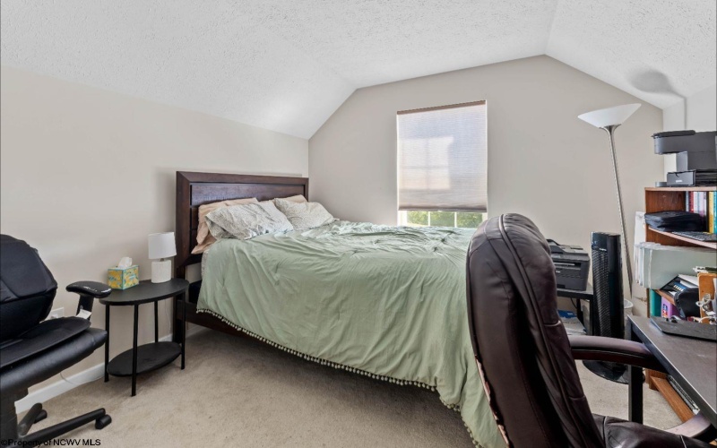 227 Meadow Ponds Lane, Maidsville, West Virginia 26541, 3 Bedrooms Bedrooms, 7 Rooms Rooms,2 BathroomsBathrooms,Single Family Detached,For Sale,Meadow Ponds,10161514