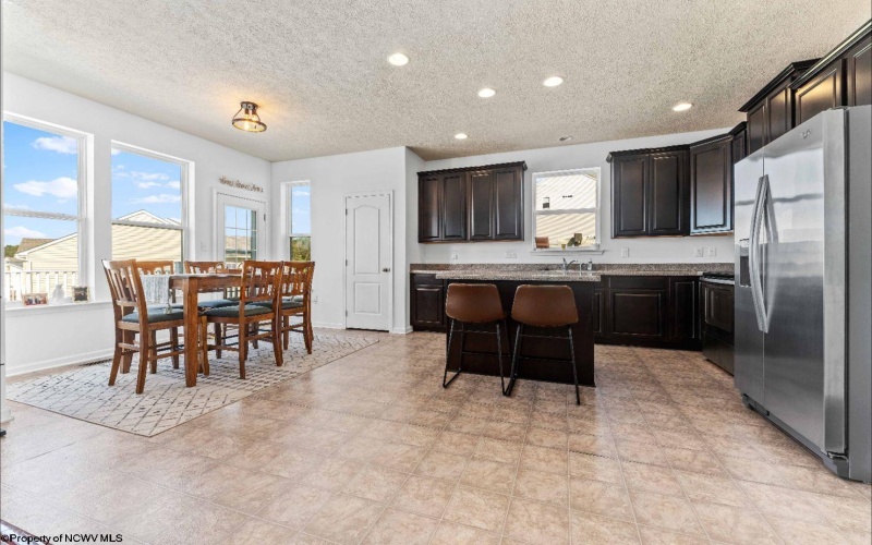 227 Meadow Ponds Lane, Maidsville, West Virginia 26541, 3 Bedrooms Bedrooms, 7 Rooms Rooms,2 BathroomsBathrooms,Single Family Detached,For Sale,Meadow Ponds,10161514