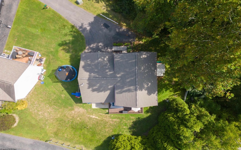 110 Patio Drive, Fairmont, West Virginia 26554, 4 Bedrooms Bedrooms, 8 Rooms Rooms,3 BathroomsBathrooms,Single Family Detached,For Sale,Patio,10161517