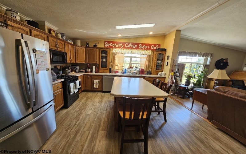 7 Paw Paw Lane, Morgantown, West Virginia 26501, 3 Bedrooms Bedrooms, 7 Rooms Rooms,2 BathroomsBathrooms,Single Family Detached,For Sale,Paw Paw,10161527