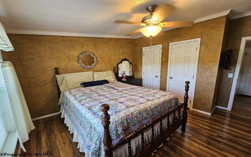 7 Paw Paw Lane, Morgantown, West Virginia 26501, 3 Bedrooms Bedrooms, 7 Rooms Rooms,2 BathroomsBathrooms,Single Family Detached,For Sale,Paw Paw,10161527