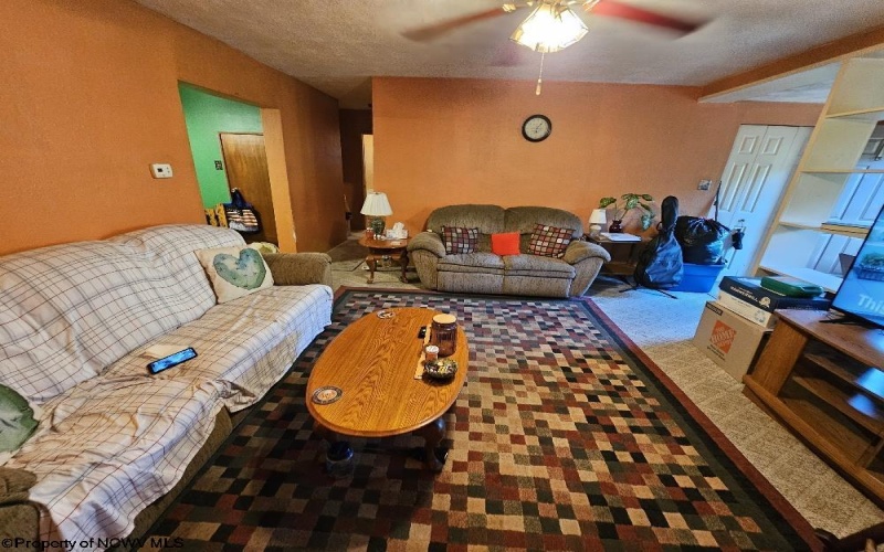 374 Limestone Road, Clarksburg, West Virginia 26301, 3 Bedrooms Bedrooms, 7 Rooms Rooms,1 BathroomBathrooms,Single Family Detached,For Sale,Limestone,10161528