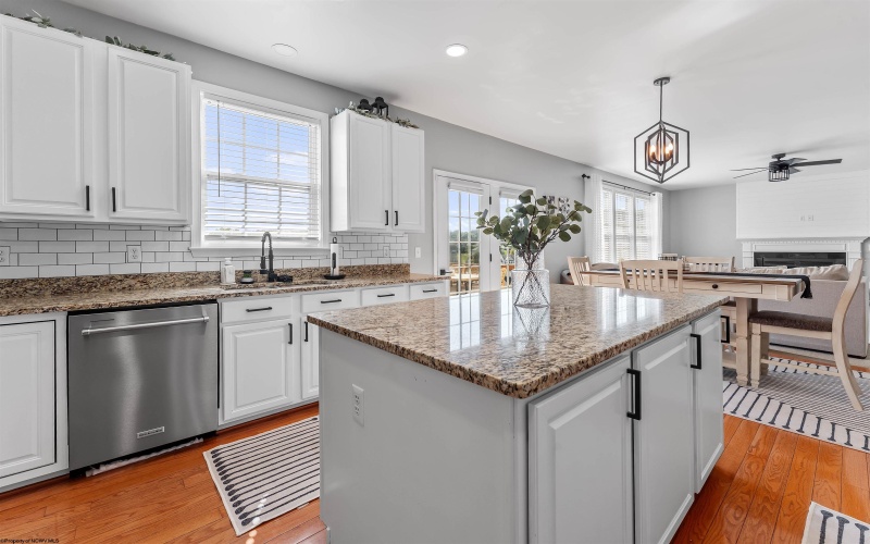 439 Blackberry Ridge Road, Morgantown, West Virginia 26508, 4 Bedrooms Bedrooms, 10 Rooms Rooms,2 BathroomsBathrooms,Single Family Detached,For Sale,Blackberry Ridge,10161530