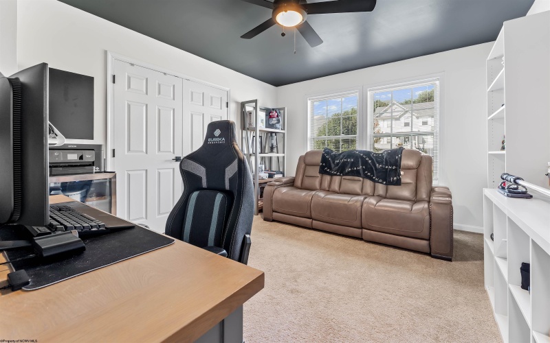 439 Blackberry Ridge Road, Morgantown, West Virginia 26508, 4 Bedrooms Bedrooms, 10 Rooms Rooms,2 BathroomsBathrooms,Single Family Detached,For Sale,Blackberry Ridge,10161530