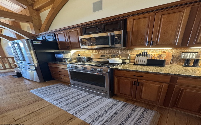 850 Lakeview Drive, Horner, West Virginia 26372, 5 Bedrooms Bedrooms, 12 Rooms Rooms,4 BathroomsBathrooms,Single Family Detached,For Sale,Lakeview,10161529