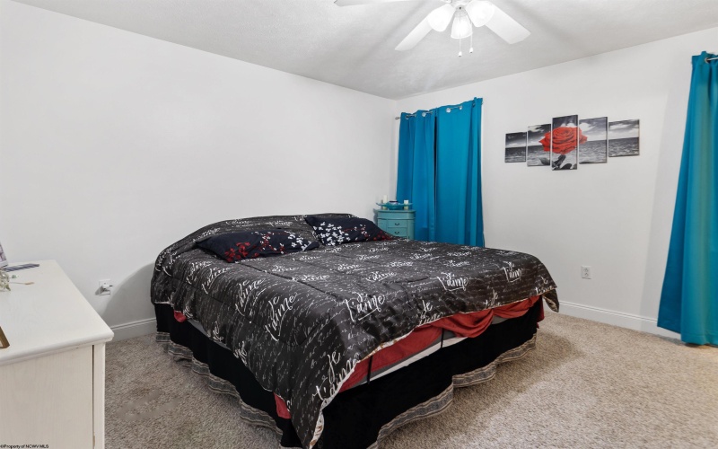 112 Five Forks Drive, Morgantown, West Virginia 26508, 3 Bedrooms Bedrooms, 6 Rooms Rooms,3 BathroomsBathrooms,Residential Rentals,For Rent,Five Forks,10161531