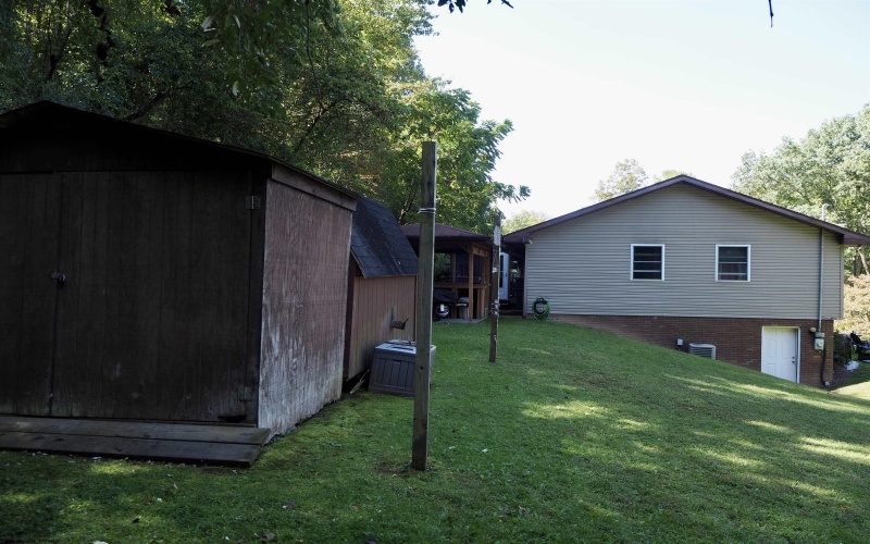 2458 Halls Run Road, Bristol, West Virginia 26426, 3 Bedrooms Bedrooms, 6 Rooms Rooms,2 BathroomsBathrooms,Single Family Detached,For Sale,Halls Run,10161533