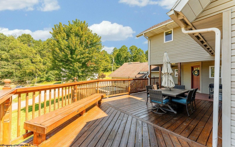 1402 Arcadia Drive, Fairmont, West Virginia 26554, 3 Bedrooms Bedrooms, 7 Rooms Rooms,3 BathroomsBathrooms,Single Family Detached,For Sale,Arcadia,10161536