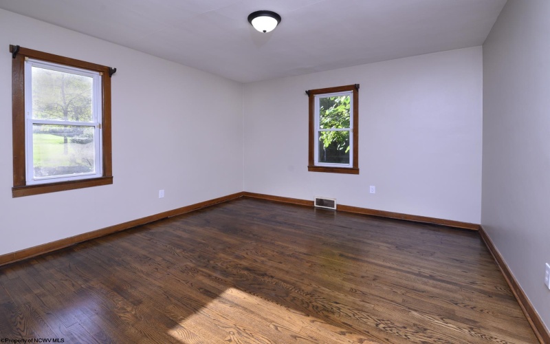 1789 Mccurdysville Pike, Rivesville, West Virginia 26588, 3 Bedrooms Bedrooms, 8 Rooms Rooms,2 BathroomsBathrooms,Single Family Detached,For Sale,Mccurdysville,10161535