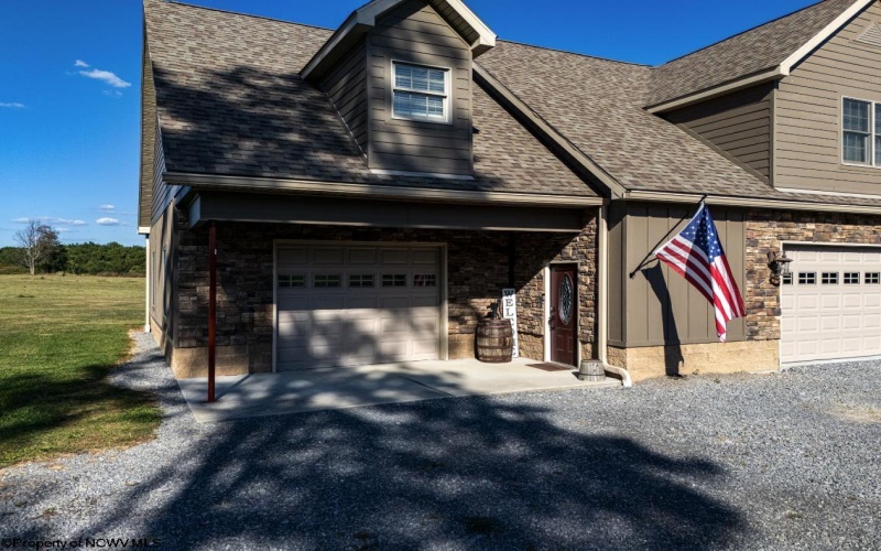 1586 Vannoys Mill Road, Belington, West Virginia 26250, 2 Bedrooms Bedrooms, 5 Rooms Rooms,2 BathroomsBathrooms,Single Family Detached,For Sale,Vannoys Mill,10161537