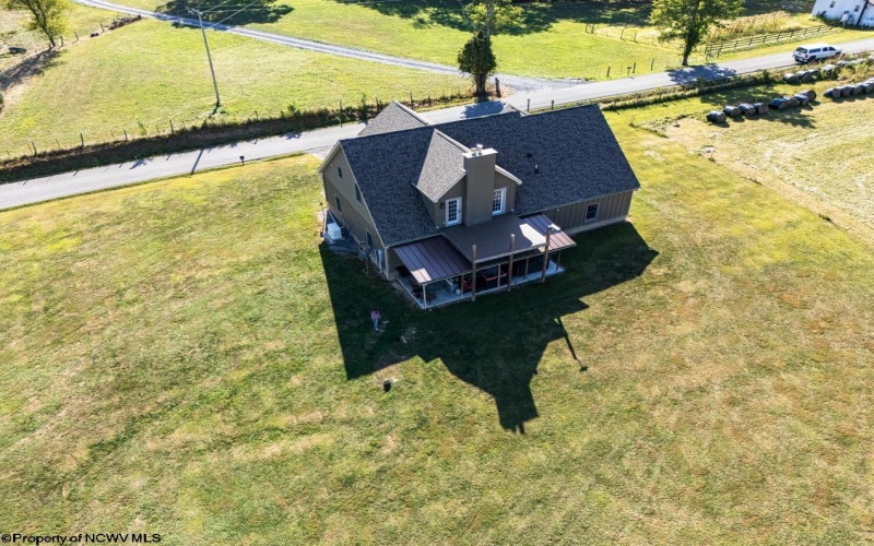 1586 Vannoys Mill Road, Belington, West Virginia 26250, 2 Bedrooms Bedrooms, 5 Rooms Rooms,2 BathroomsBathrooms,Single Family Detached,For Sale,Vannoys Mill,10161537